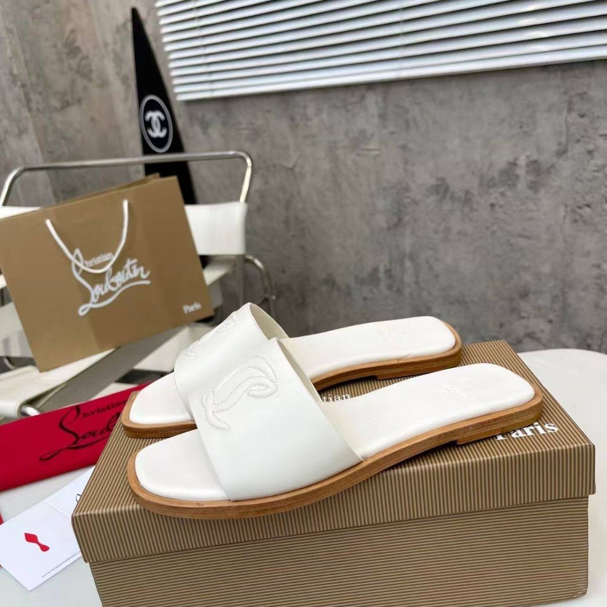 Christian Louboutin Flat Sandal