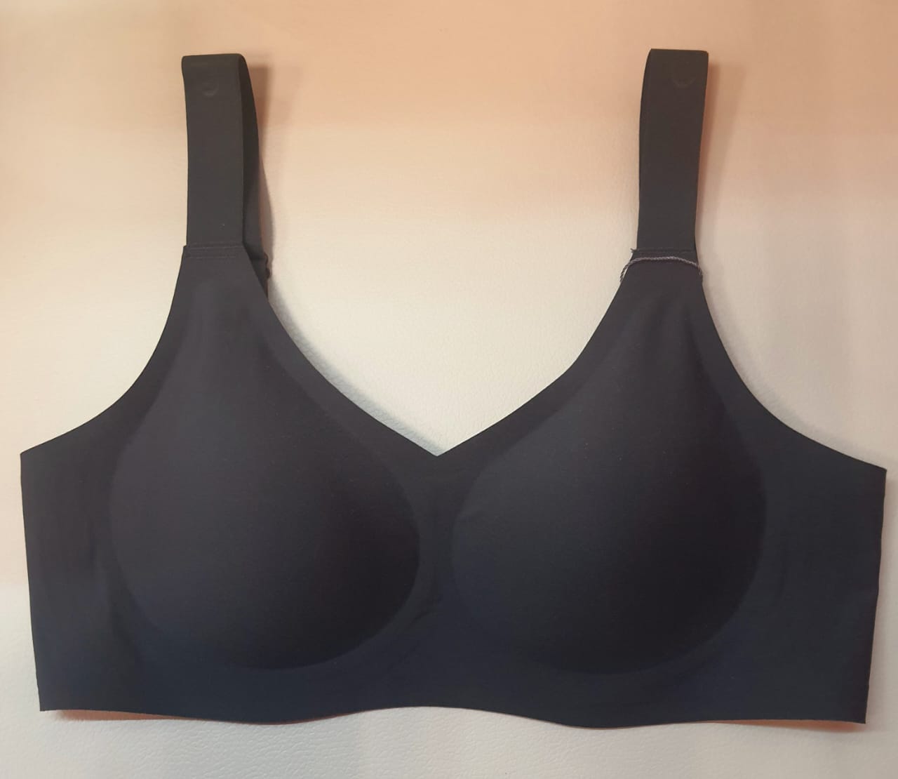 BRA SEAMLESS CODE #058