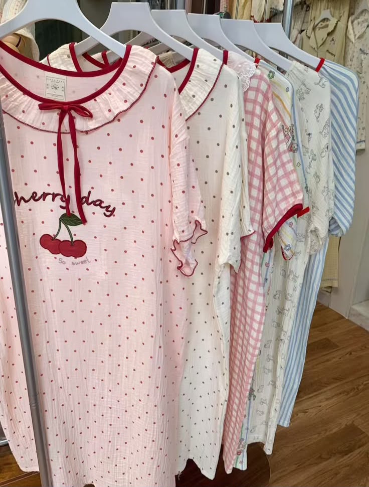 DRESS PITA CHERRY